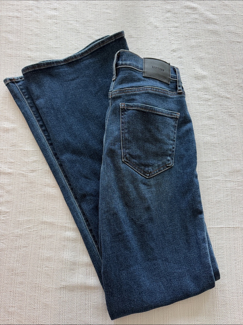 Express Dark Indigo Straight-Leg Women’s Jeans